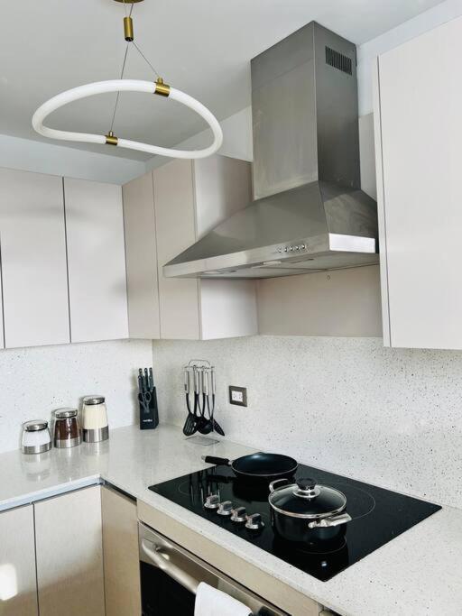 Apartamento 2 Habitaciones, Edificio Airali, Zona 10, Miradolo Guatemala City Ngoại thất bức ảnh
