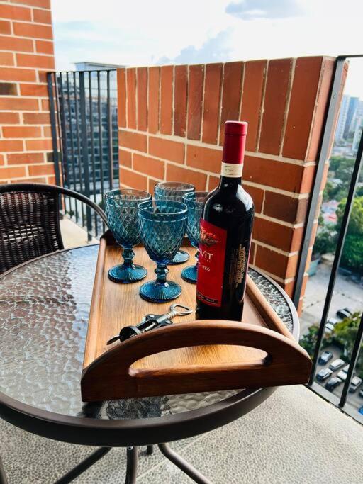 Apartamento 2 Habitaciones, Edificio Airali, Zona 10, Miradolo Guatemala City Ngoại thất bức ảnh