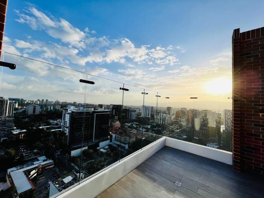 Apartamento 2 Habitaciones, Edificio Airali, Zona 10, Miradolo Guatemala City Ngoại thất bức ảnh