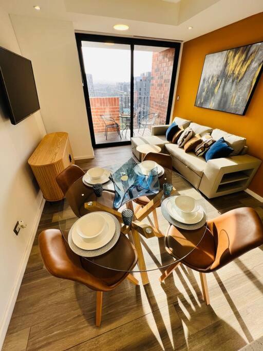 Apartamento 2 Habitaciones, Edificio Airali, Zona 10, Miradolo Guatemala City Ngoại thất bức ảnh